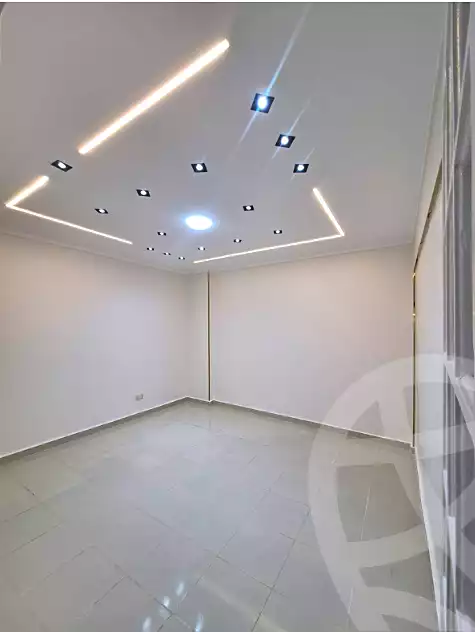 https://aqarmap.com.eg/ar/listing/6724610-for-sale-alexandria-sydy-bshr-sydy-bshr-bhry-shr-khld-bn-lwlyd