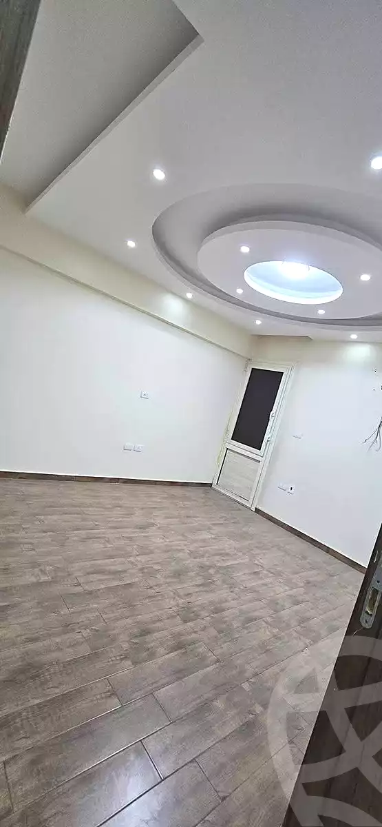 https://aqarmap.com.eg/ar/listing/6724662-for-rent-cairo-helwan-ahmed-enci-st