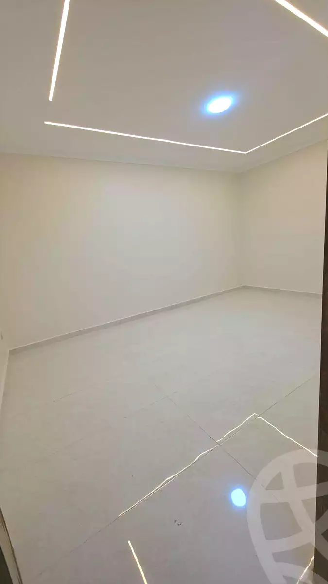 https://aqarmap.com.eg/ar/listing/6724853-for-sale-alexandria-sydy-bshr-sydy-bshr-bhry