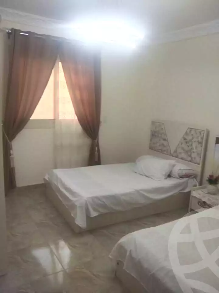 https://aqarmap.com.eg/ar/listing/6724886-for-sale-alexandria-l-jmy-lbytsh-el-zahraa-st
