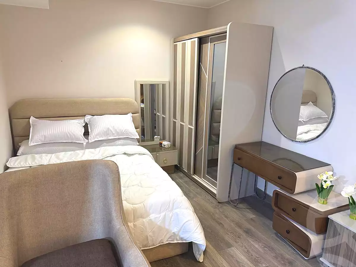 https://aqarmap.com.eg/ar/listing/6725854-for-rent-cairo-el-sheikh-zayed-city-compounds-zyd-wr-llttwyr-z-tower