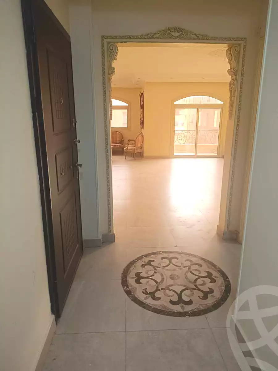 https://aqarmap.com.eg/ar/listing/6726280-for-rent-cairo-6th-of-october-el-hay-el-motamyz-fourth-touristic-village-amin-el-refae-st