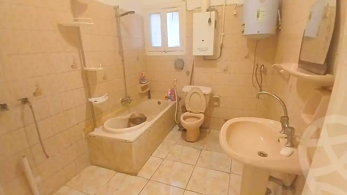 https://aqarmap.com.eg/en/listing/6726873-for-sale-alexandria-ganaklis