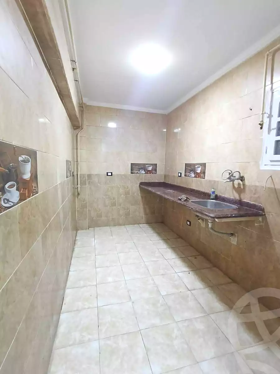https://aqarmap.com.eg/en/listing/6727195-for-sale-alexandria-lsywf-el-falki