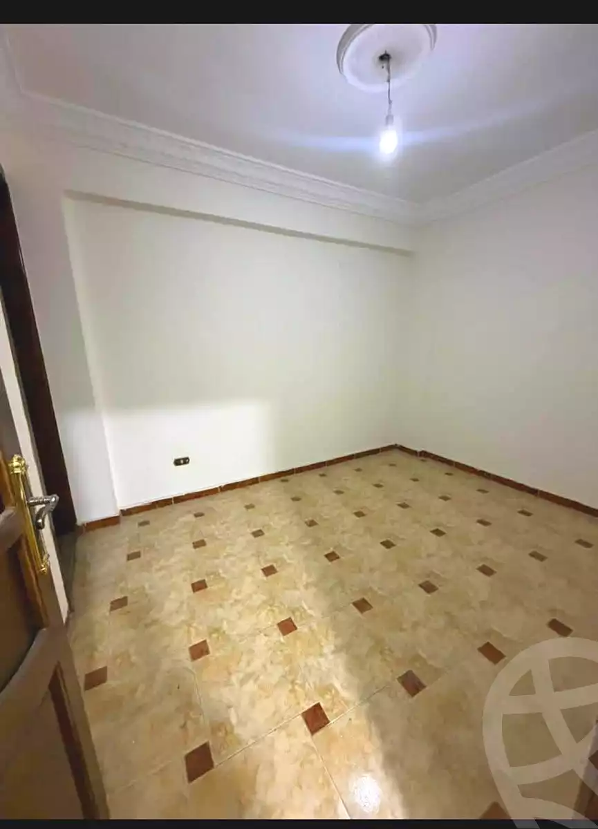 https://aqarmap.com.eg/ar/listing/6727314-for-sale-alexandria-lsywf-shamaa