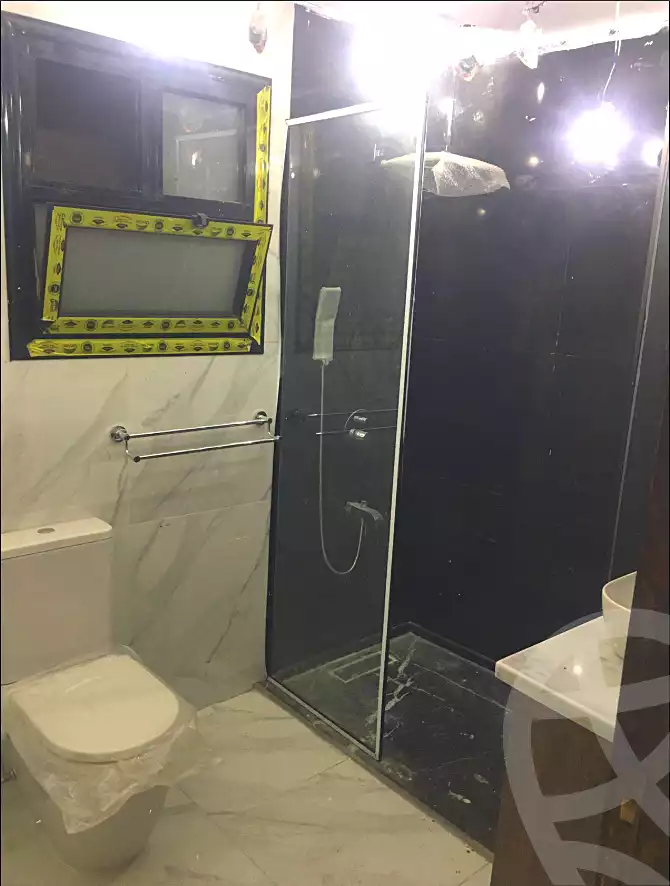 https://aqarmap.com.eg/en/listing/6727420-for-rent-cairo-helwan-kwrnysh-hlwn