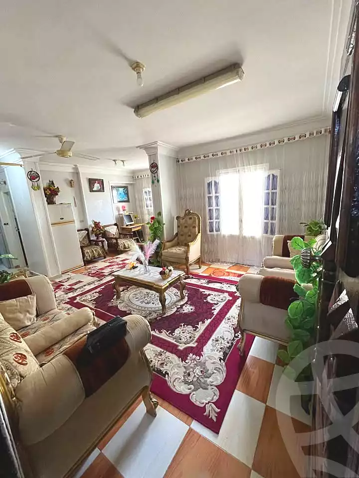 https://aqarmap.com.eg/ar/listing/6727467-for-sale-alexandria-sydy-bshr-shr-mlk-hfny
