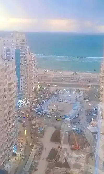 https://aqarmap.com.eg/ar/listing/6727661-for-sale-alexandria-sydy-bshr-sydy-bshr-bhry-shr-mhmd-njyb