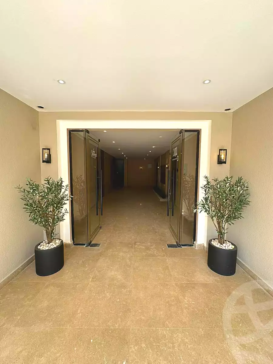 https://aqarmap.com.eg/ar/listing/6727807-for-rent-cairo-el-sheikh-zayed-city-compounds-kmbwnd-fyldj-wyst-dr-llttwyr