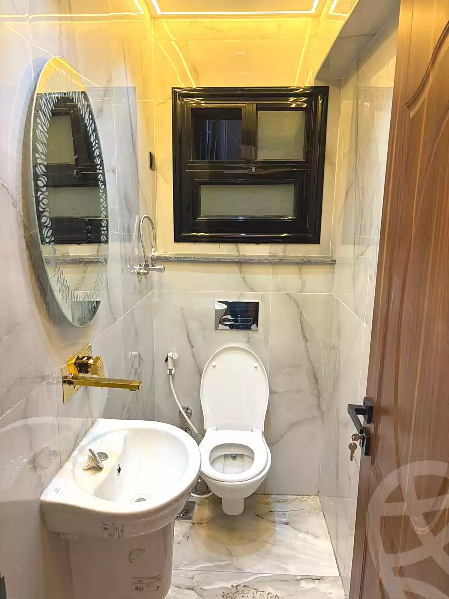 https://aqarmap.com.eg/ar/listing/6727805-for-sale-cairo-6th-of-october-el-ahyaa-neighborhood-3rd-al-hay-al-thalith-st