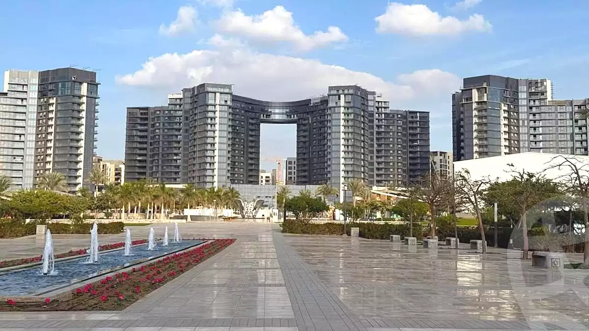 https://aqarmap.com.eg/ar/listing/6727813-for-sale-cairo-el-sheikh-zayed-city-compounds-zyd-wr-llttwyr-park-towers-zed-el-sheikh-zayed-compound