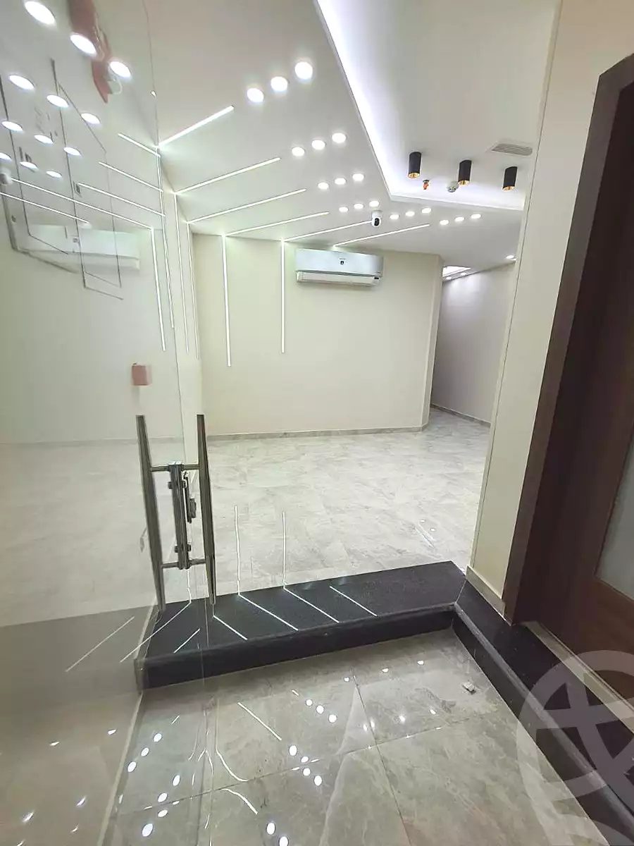 https://aqarmap.com.eg/en/listing/6728638-for-rent-cairo-el-sheikh-zayed-city-compounds-dh-jyt-blz-mykwn-llttwyr