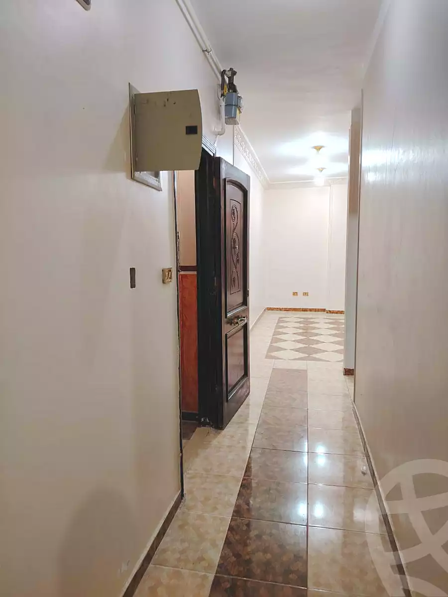 https://aqarmap.com.eg/ar/listing/6728979-for-rent-cairo-new-cairo-south-investors-gamal-abdel-nasser-st