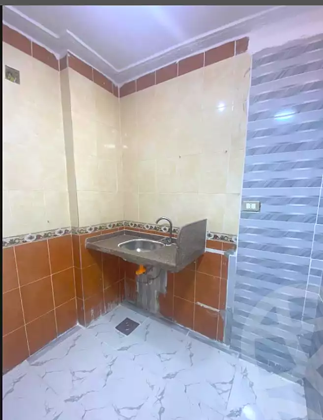 https://aqarmap.com.eg/en/listing/6729251-for-sale-alexandria-l-jmy-el-kilo-21
