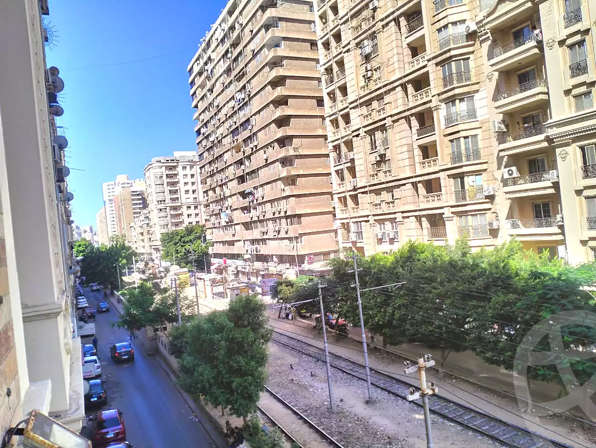 https://aqarmap.com.eg/ar/listing/6729284-for-sale-alexandria-roshdy-shr-hmd-shwqy