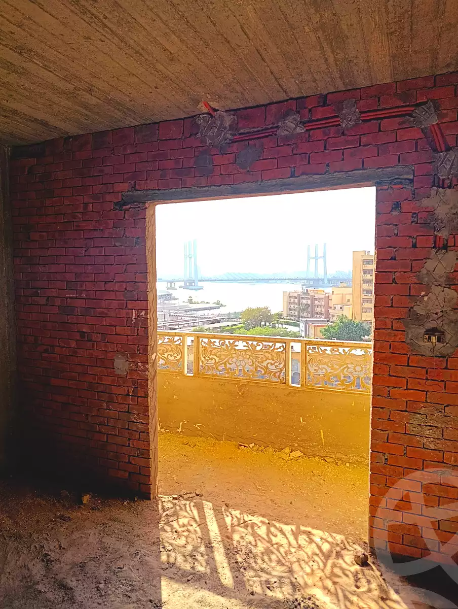 https://aqarmap.com.eg/en/listing/6729309-for-sale-cairo-shoubra-corniche-el-nile-st