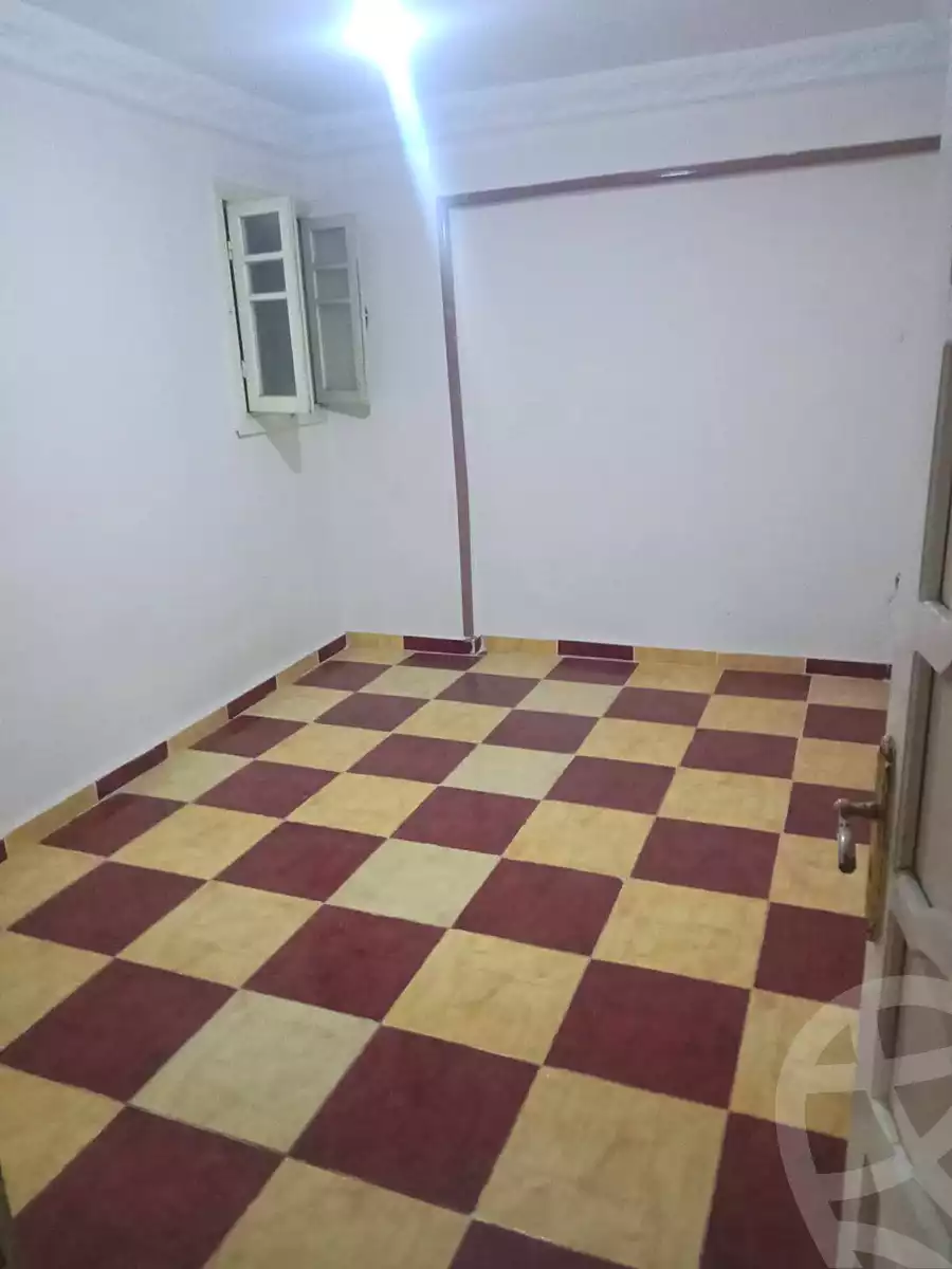https://aqarmap.com.eg/ar/listing/6729381-for-rent-alexandria-el-asafra-shr-45
