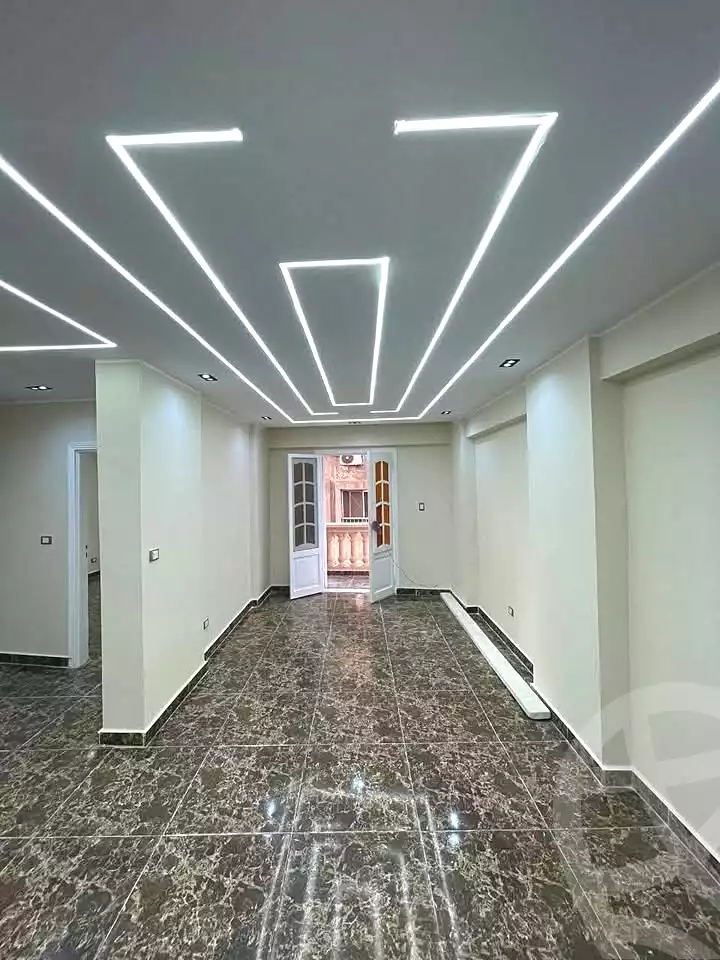 https://aqarmap.com.eg/ar/listing/6729396-for-sale-alexandria-l-jmy-lbytsh-ain-shams-st