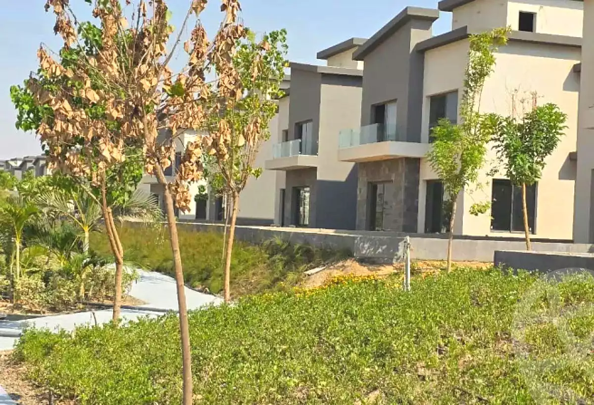 https://aqarmap.com.eg/ar/listing/6729386-for-sale-cairo-new-cairo-compounds-kmbwnd-kryk-twn-il-cazar