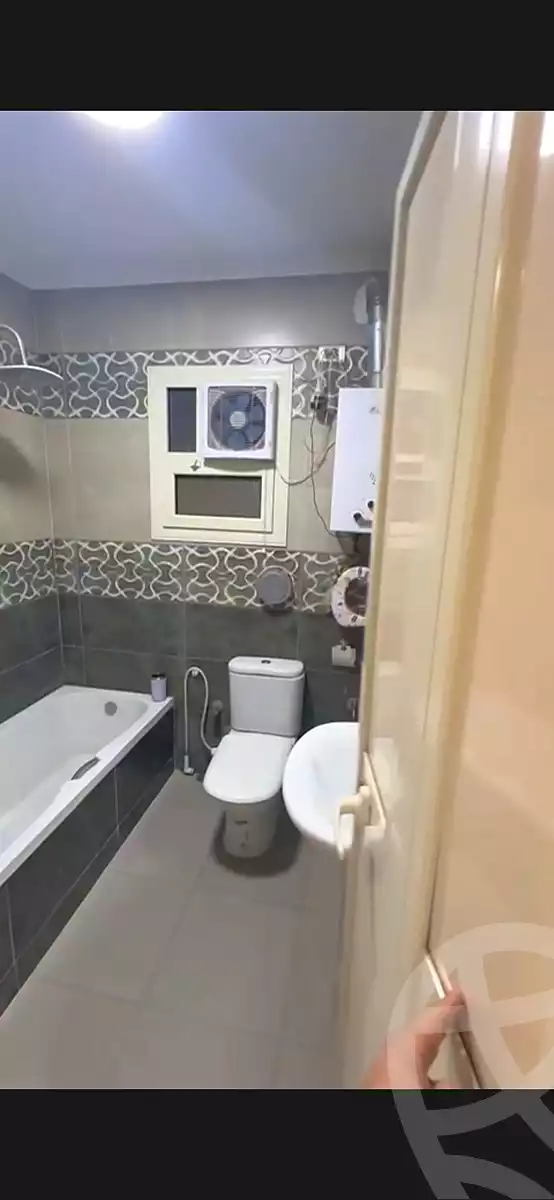 https://aqarmap.com.eg/ar/listing/6729622-for-sale-cairo-ain-shams-jsr-lswys-el-arbaeen-st