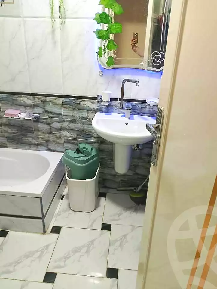 https://aqarmap.com.eg/ar/listing/6729845-for-sale-alexandria-l-jmy-lbytsh-mohamed-el-fardi-st