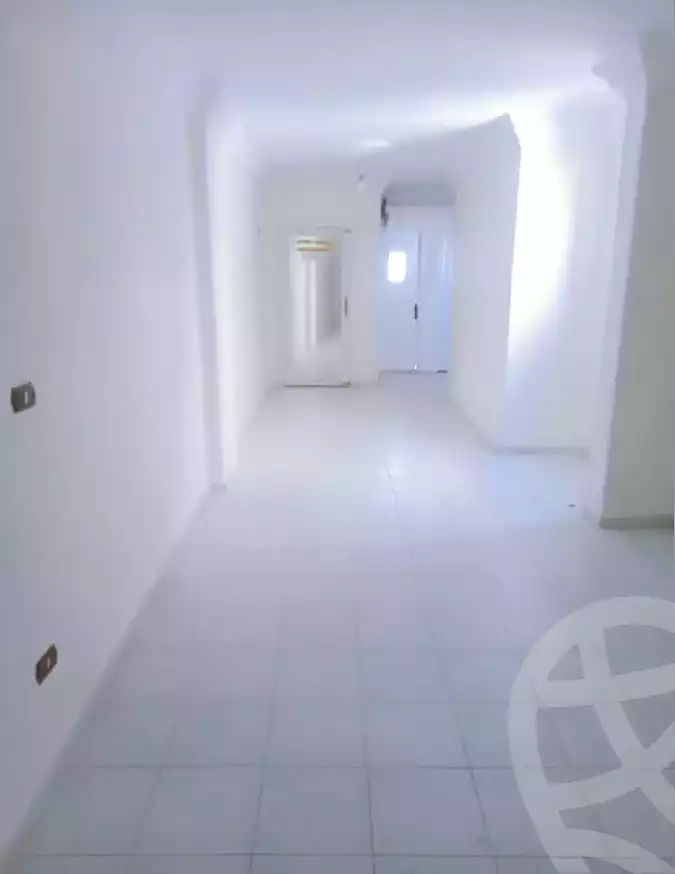 https://aqarmap.com.eg/ar/listing/6730103-for-rent-alexandria-sydy-bshr-sydy-bshr-bhry-khalil-hamada-st