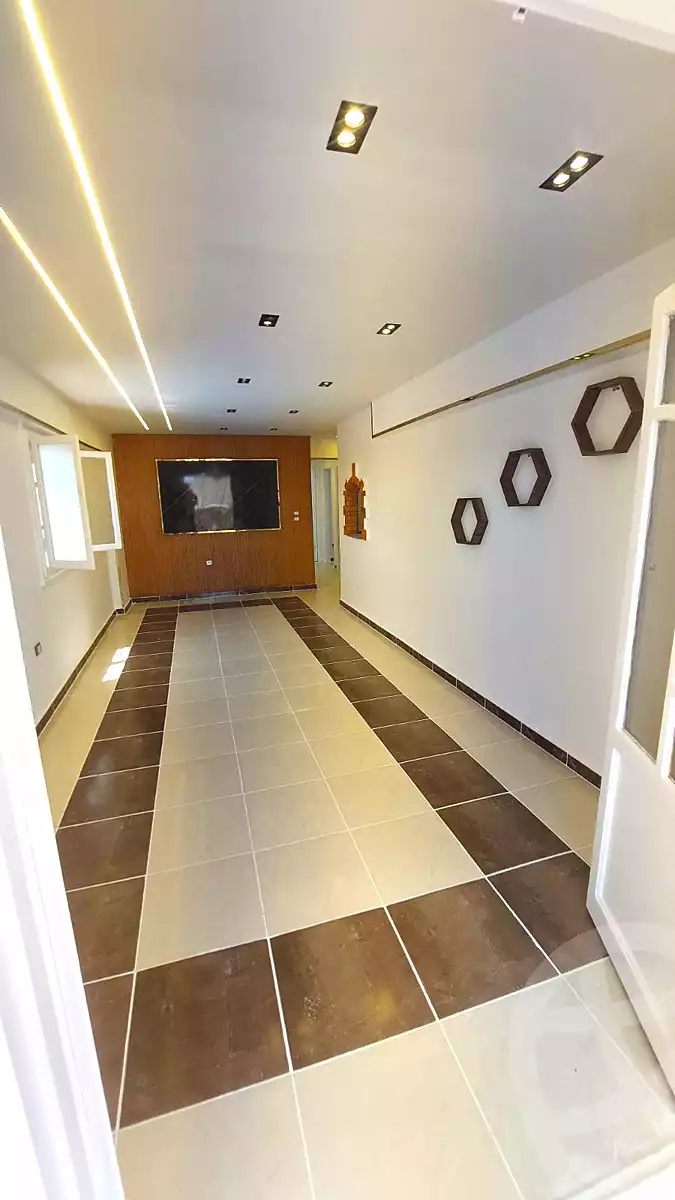 https://aqarmap.com.eg/ar/listing/6730263-for-sale-alexandria-l-jmy-shataa-el-nakheel
