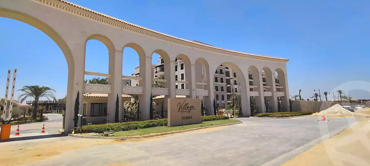 https://aqarmap.com.eg/ar/listing/6730463-for-sale-cairo-el-sheikh-zayed-city-compounds-kmbwnd-fyldj-wyst-dr-llttwyr