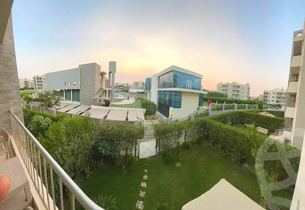https://aqarmap.com.eg/ar/listing/6730620-for-sale-cairo-el-sheikh-zayed-city-compounds-dh-drys