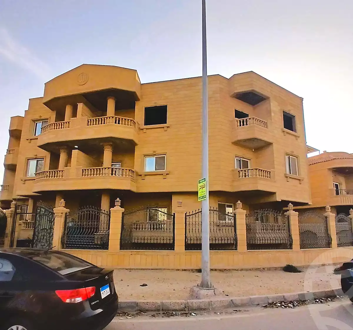 https://aqarmap.com.eg/ar/listing/6730651-for-sale-cairo-new-cairo-sharq-el-akadamiya-al-tahrir-st