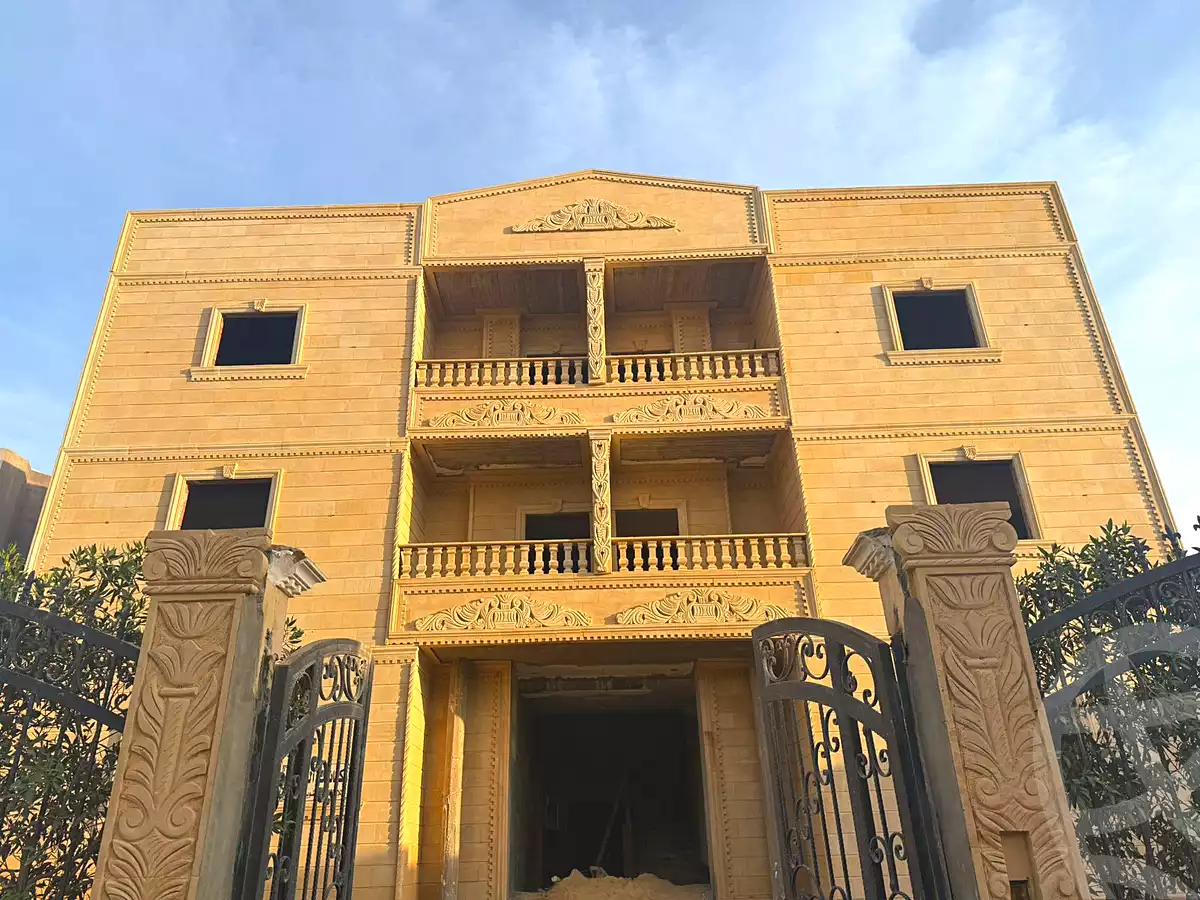 https://aqarmap.com.eg/ar/listing/6731395-for-sale-cairo-badr-city-hai-el-ashgar-featured-neighborhood-bait-el-watan