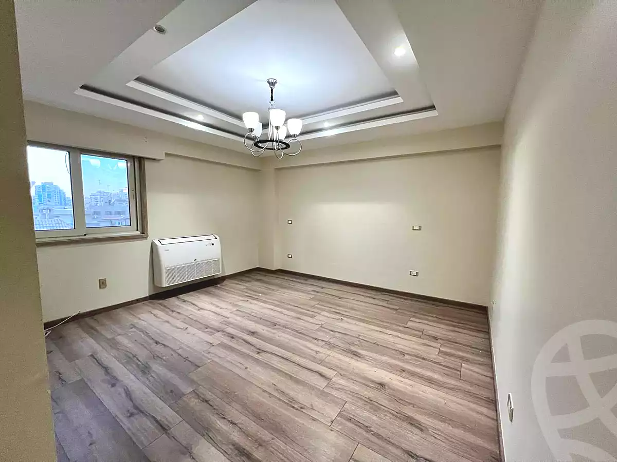 https://aqarmap.com.eg/ar/listing/6731505-for-rent-cairo-el-mohandesen-abd-el-moneam-riad-st