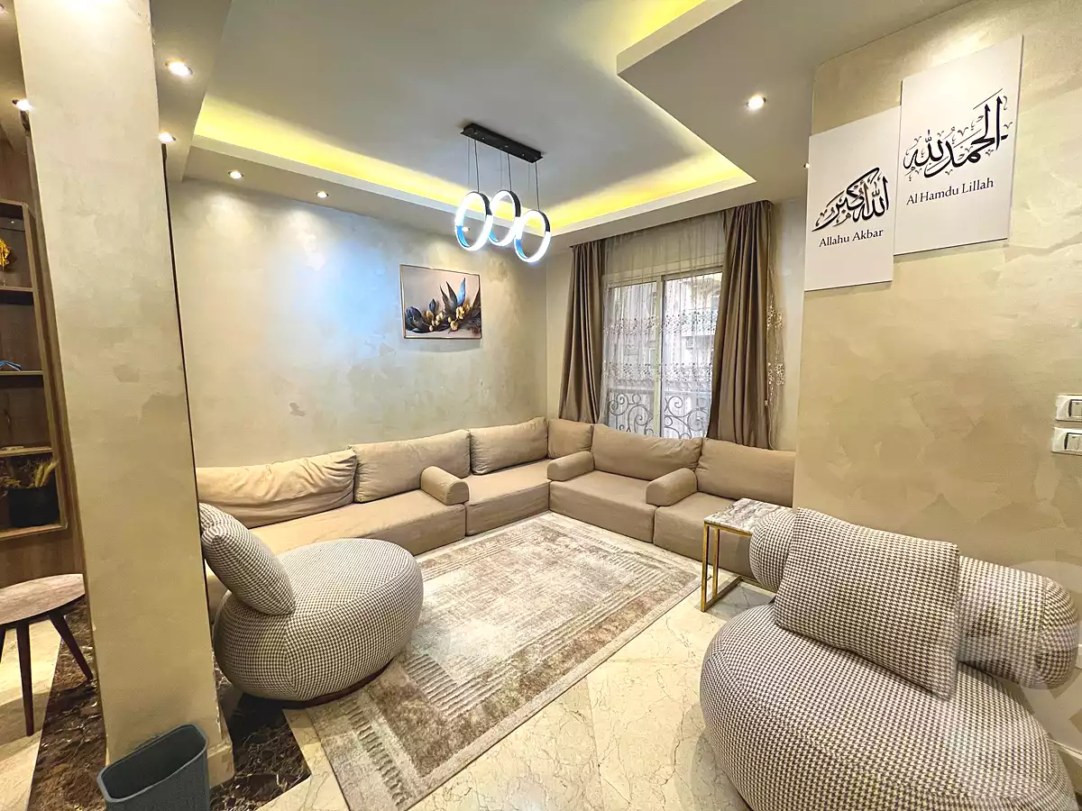https://aqarmap.com.eg/ar/listing/6731562-for-rent-cairo-el-mohandesen-abd-el-moneam-riad-st