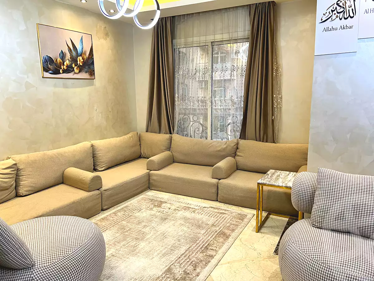 https://aqarmap.com.eg/ar/listing/6731562-for-rent-cairo-el-mohandesen-abd-el-moneam-riad-st