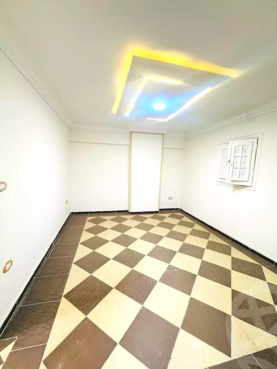 https://aqarmap.com.eg/en/listing/6732027-for-sale-alexandria-lsywf-el-falki