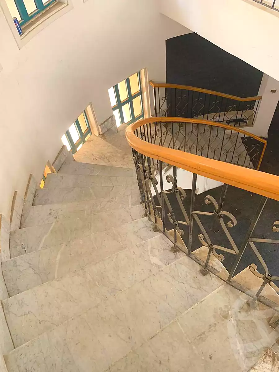 https://aqarmap.com.eg/ar/listing/6732750-for-sale-cairo-el-shorouk-lhy-lts-neighbourhood-3-street-30