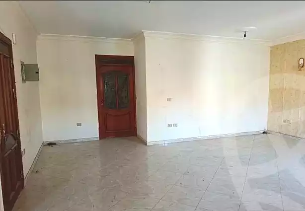 https://aqarmap.com.eg/ar/listing/6733009-for-rent-cairo-mokattam-el-hadabah-el-wosta