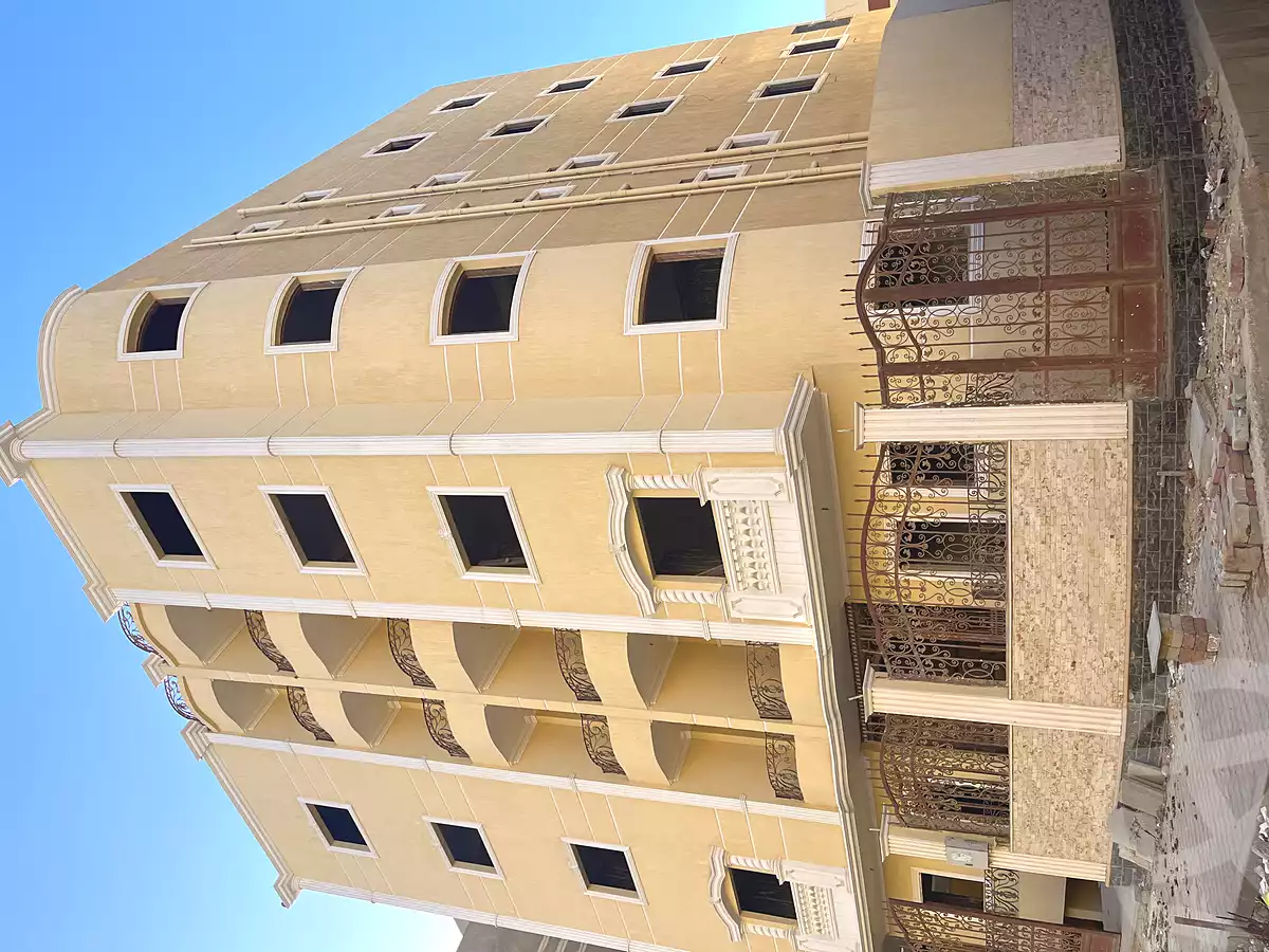 https://aqarmap.com.eg/ar/listing/6733044-for-sale-cairo-new-cairo-compounds-el-mostashareen-compound