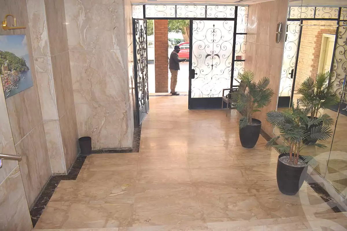 https://aqarmap.com.eg/en/listing/6092215-for-rent-cairo-manial-kwrnysh-lmnyl