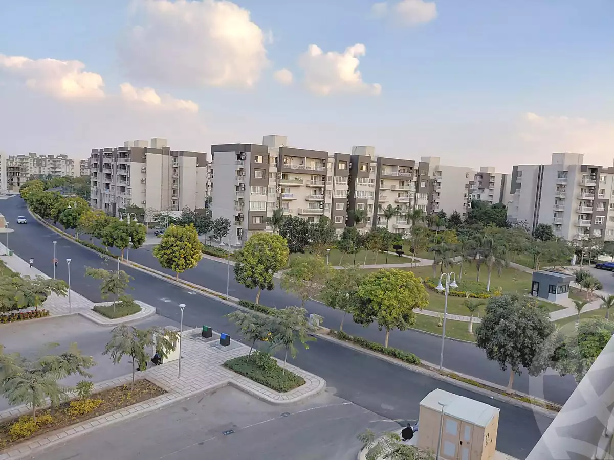 https://aqarmap.com.eg/ar/listing/6733455-for-sale-cairo-new-cairo-madinaty-twelfth-zone-buildings-madinaty-b-12