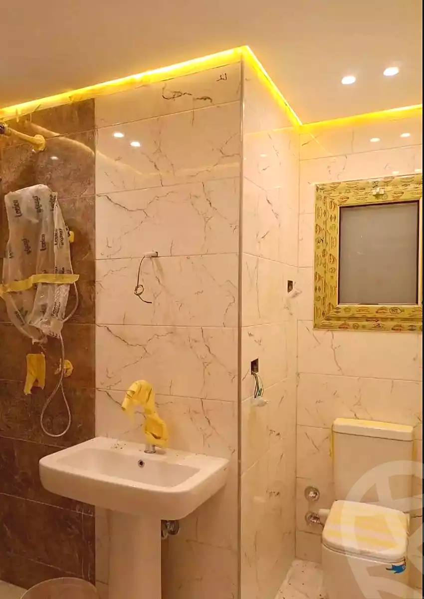 https://aqarmap.com.eg/en/listing/6733838-for-rent-alexandria-lsywf-el-karma-compound