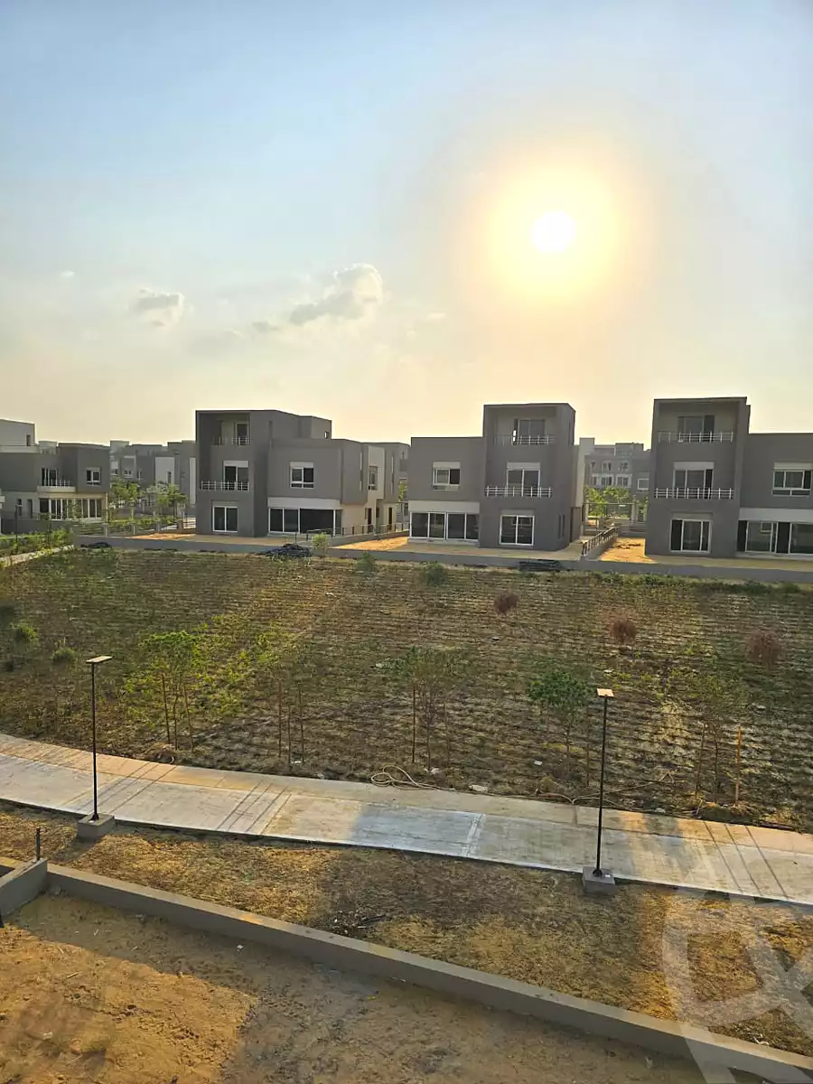 https://aqarmap.com.eg/ar/listing/6733908-for-sale-cairo-el-sheikh-zayed-city-compounds-etapa