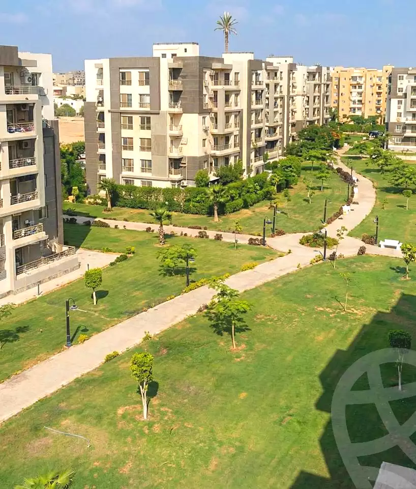 https://aqarmap.com.eg/en/listing/6733931-for-sale-cairo-el-sheikh-zayed-city-compounds-dr-msr