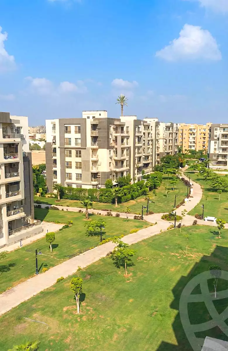https://aqarmap.com.eg/en/listing/6733931-for-sale-cairo-el-sheikh-zayed-city-compounds-dr-msr