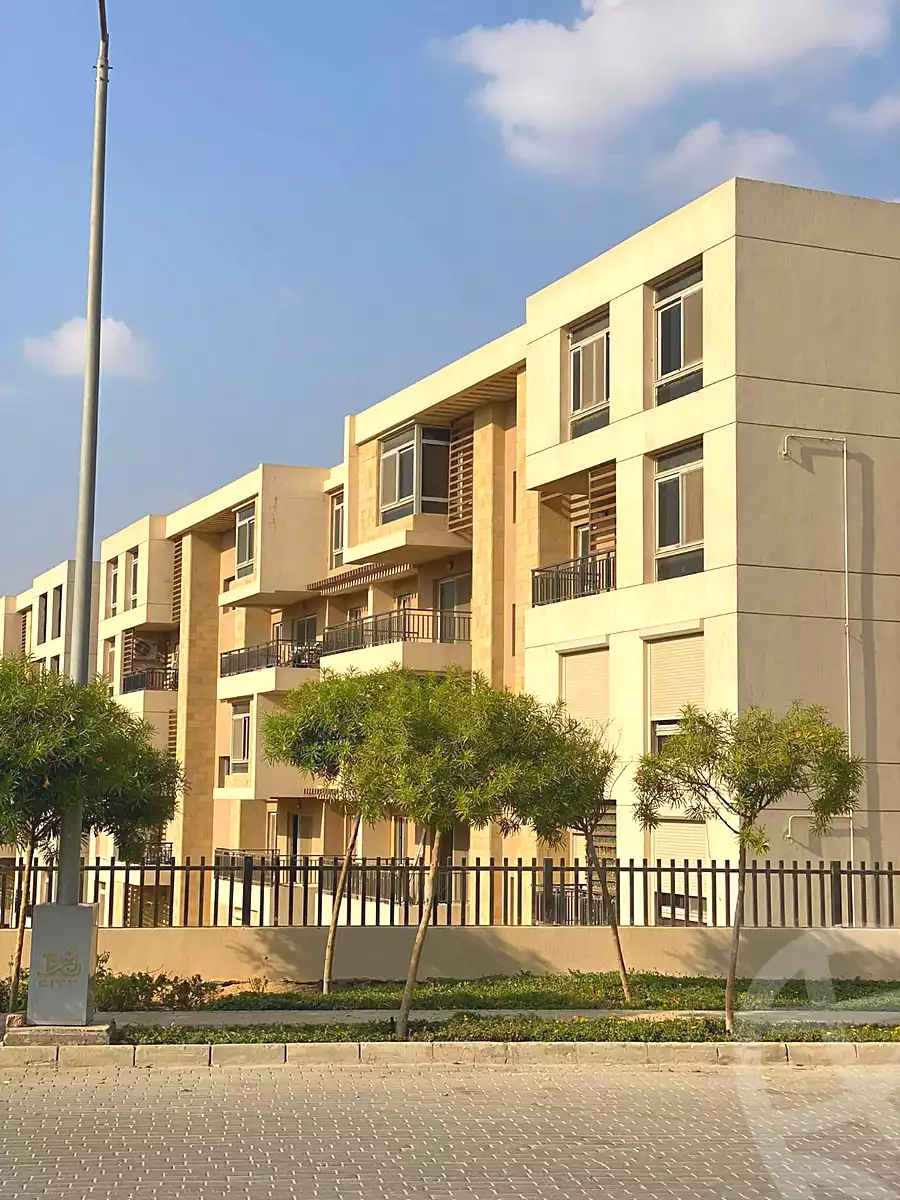 https://aqarmap.com.eg/en/listing/6733983-for-sale-cairo-new-cairo-compounds-sarai-cavana-springs-carai