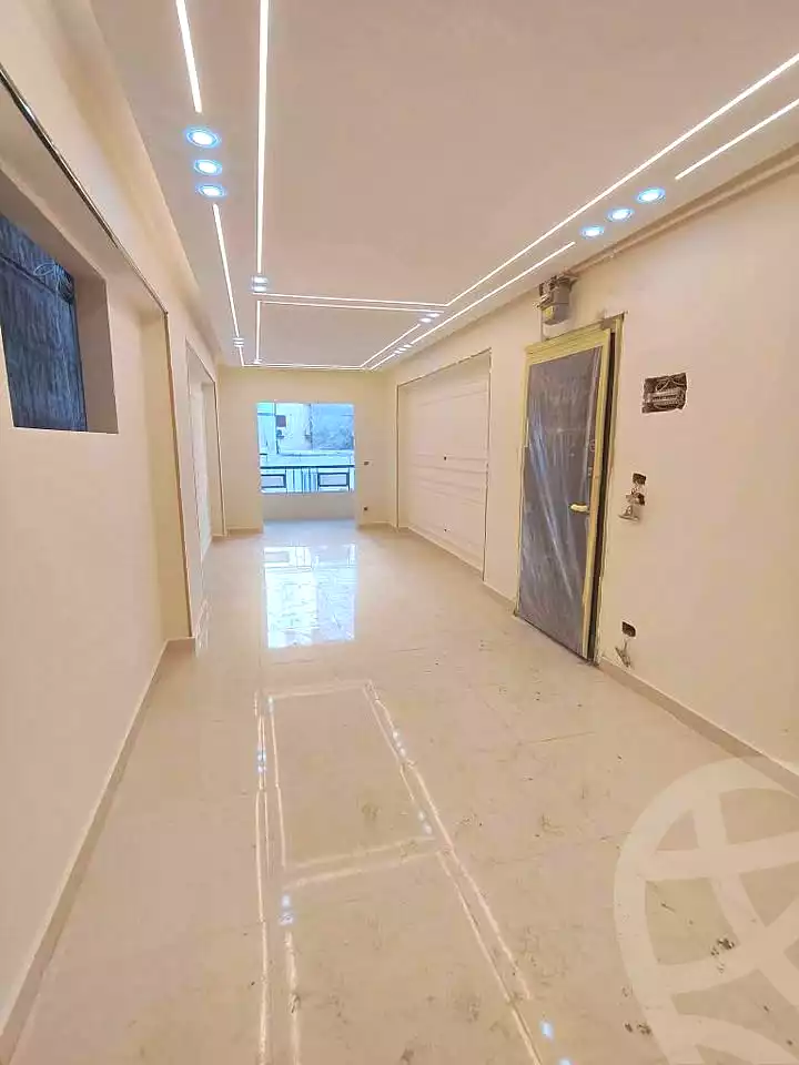 https://aqarmap.com.eg/ar/listing/6734170-for-sale-alexandria-sydy-bshr-sydy-bshr-bhry-shr-khld-bn-lwlyd