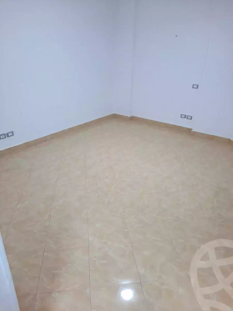 https://aqarmap.com.eg/en/listing/6733936-for-sale-cairo-6th-of-october-central-axis