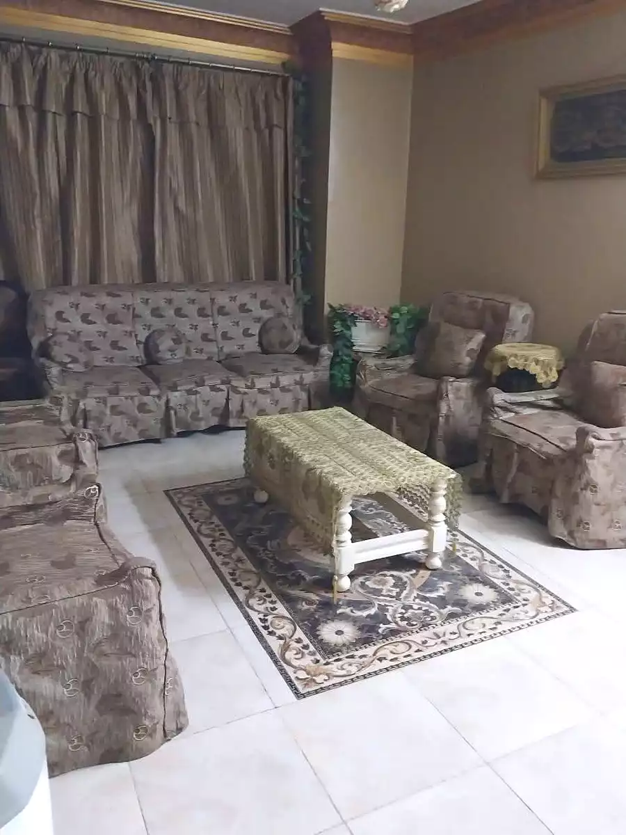 https://aqarmap.com.eg/en/listing/6734974-for-sale-cairo-ain-shams-jsr-lswys
