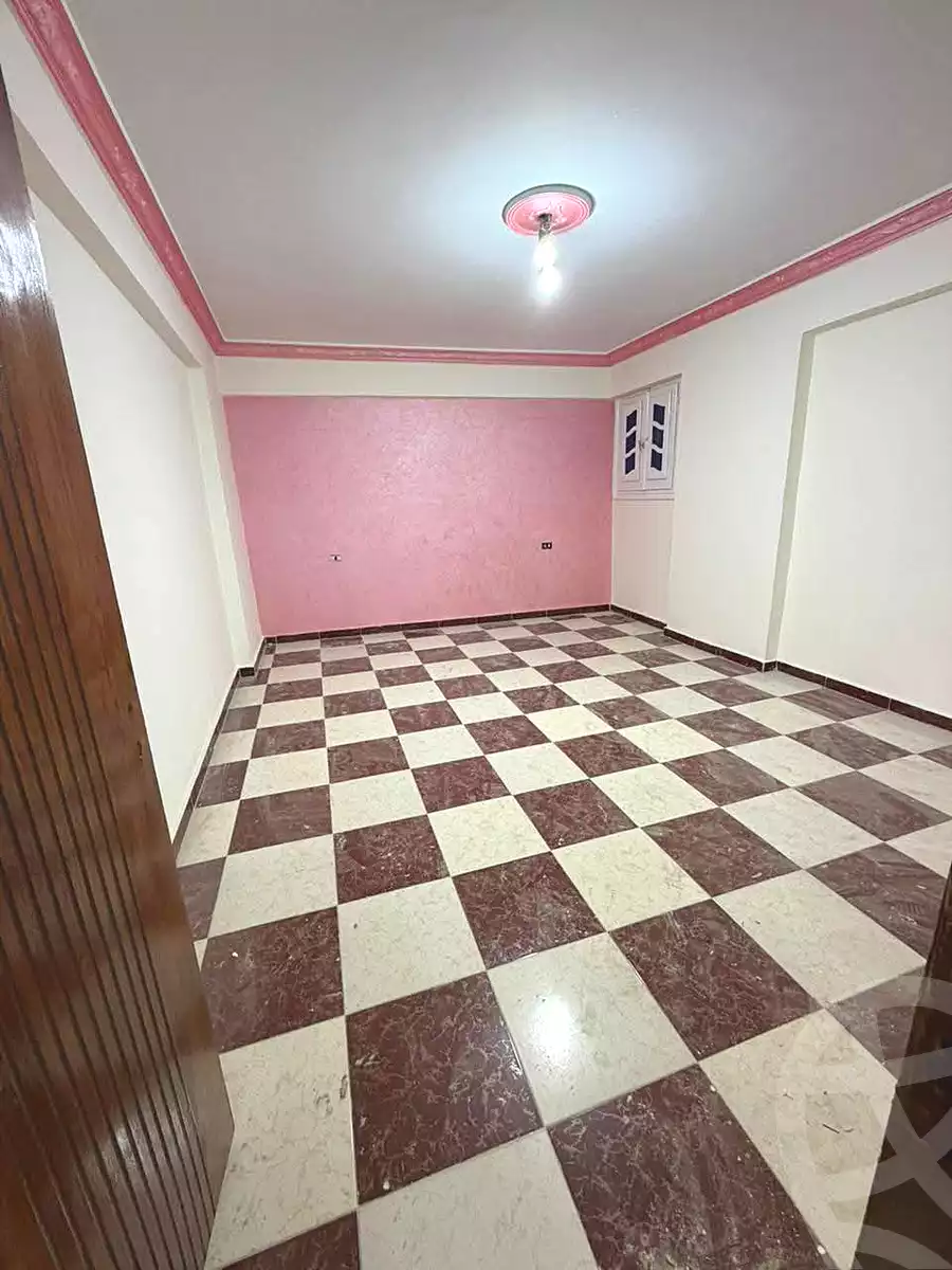 https://aqarmap.com.eg/en/listing/6735148-for-sale-alexandria-lsywf-el-falki