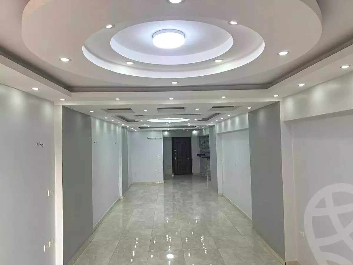 https://aqarmap.com.eg/ar/listing/6735309-for-rent-cairo-helwan-ahmed-enci-st